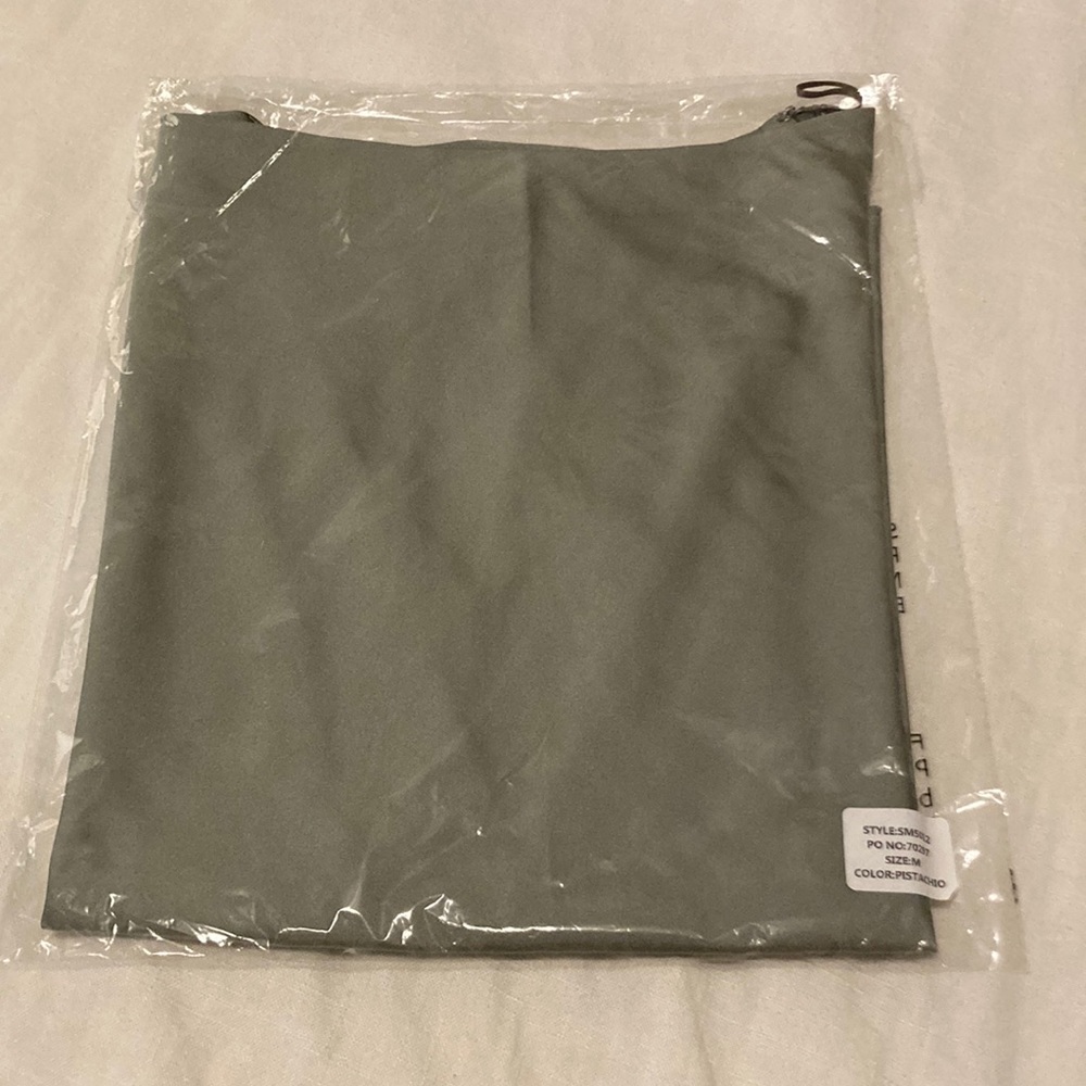 All:Row pistachio green slip skirt - Picture 4 of 14